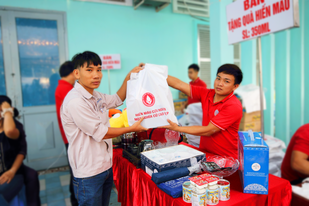Tan Thanh’s union members actively participated in the third voluntary ...