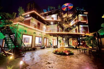 Providing homestay containers on request, meeting the tastes and special requirements of visitors