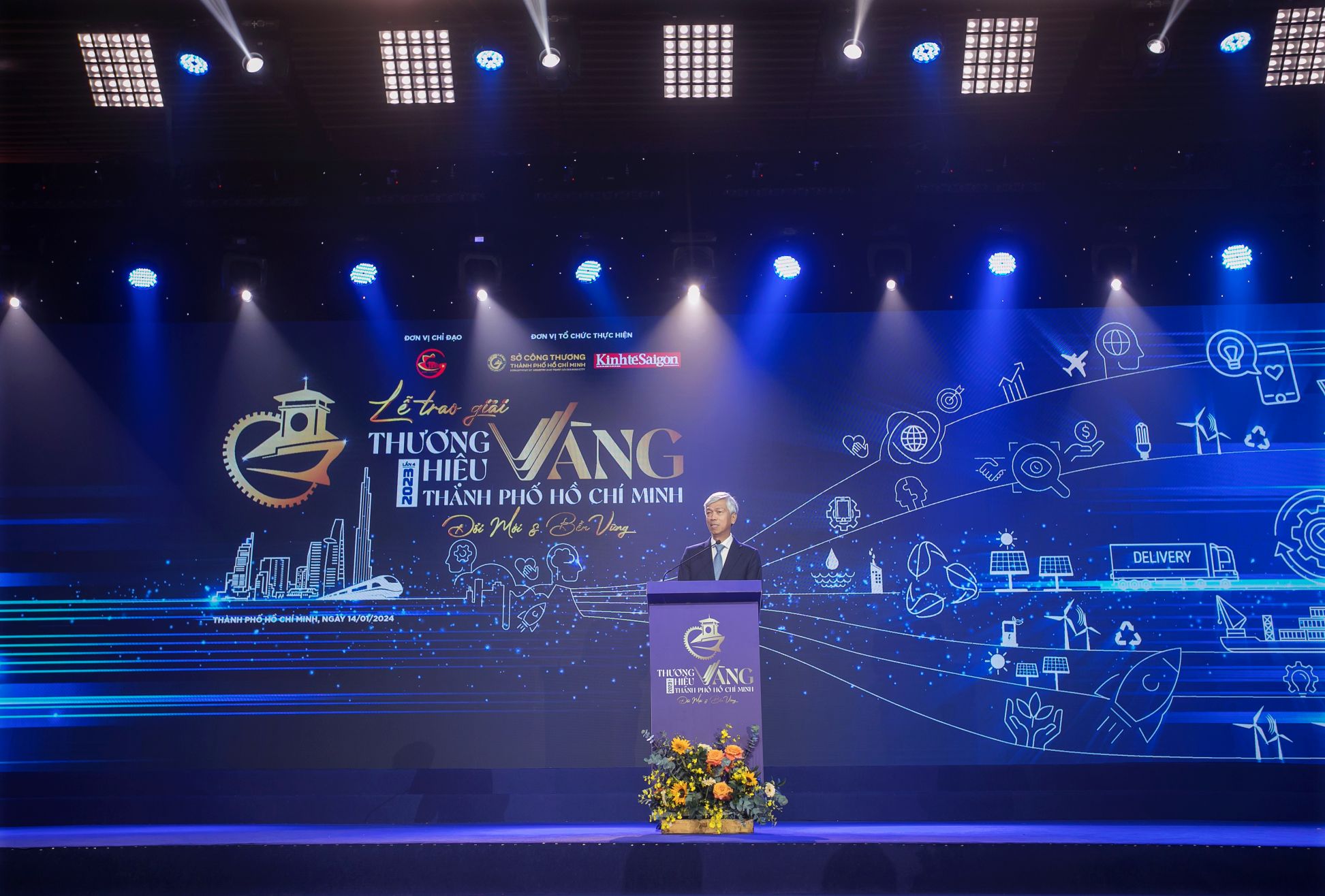 Phó chủ tịch UBND TPHCM Võ Văn Hoan phát biểu tại buổi Lễ