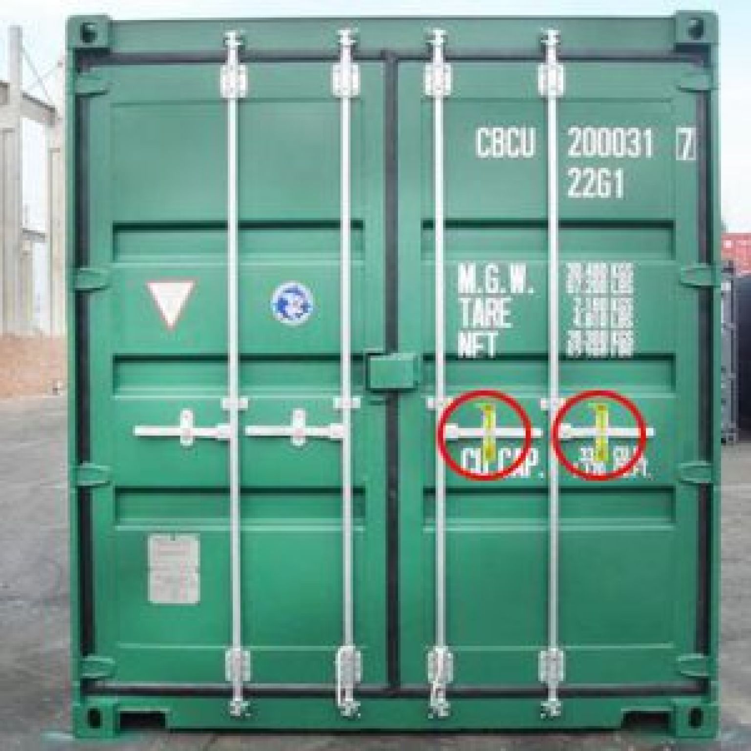 Kẹp chì container: Thiết bị cùng container bảo vệ hàng hóa