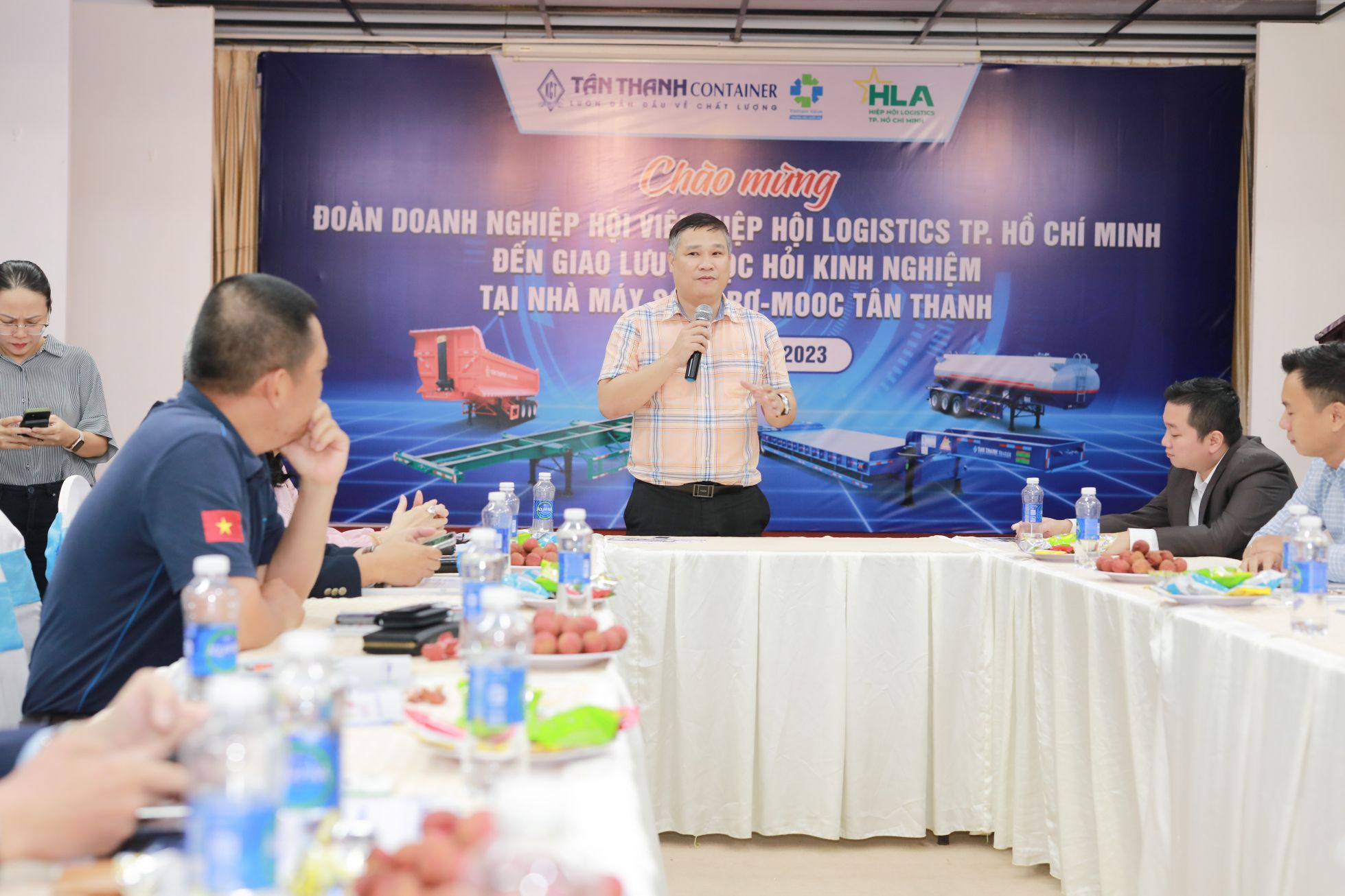 Hội viên Hiệp hội Logistic TP. Hồ Chí Minh đến giao lưu & học hỏi kinh nghiệm tại nhà máy sản xuất Sơmi Rơ-mooc Tân Thanh - 1