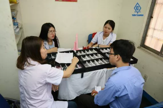 Tân Thanh tổ chức khám sức khỏe định kỳ cho Cán bộ, công nhân viên