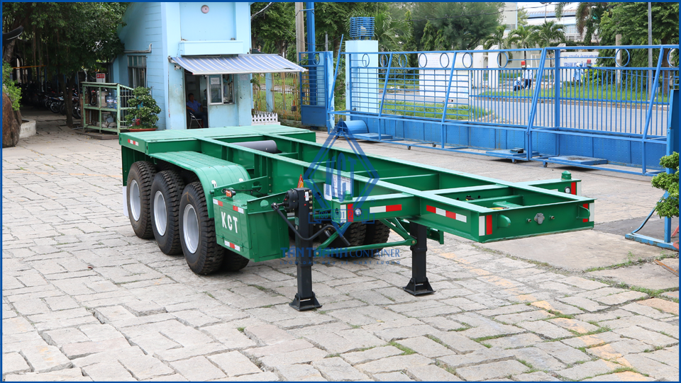 03 Axles 30 Feet Container Semi Trailers / Container Chassis L33-XA-01