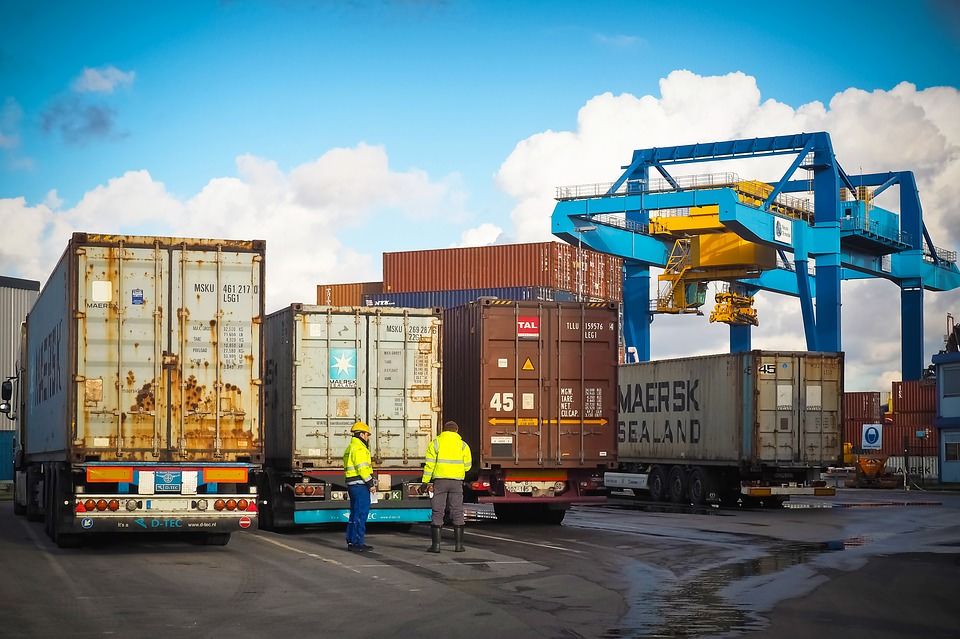 Thủ tục giao nhận hàng hóa vận chuyển bằng container